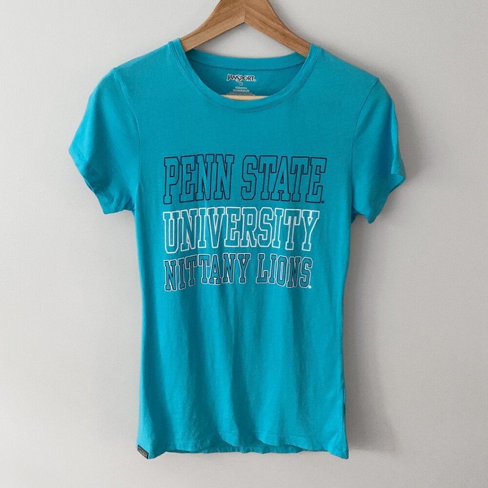 NWOT Women's Penn State University Nittany Lions Fitted T-Shirt